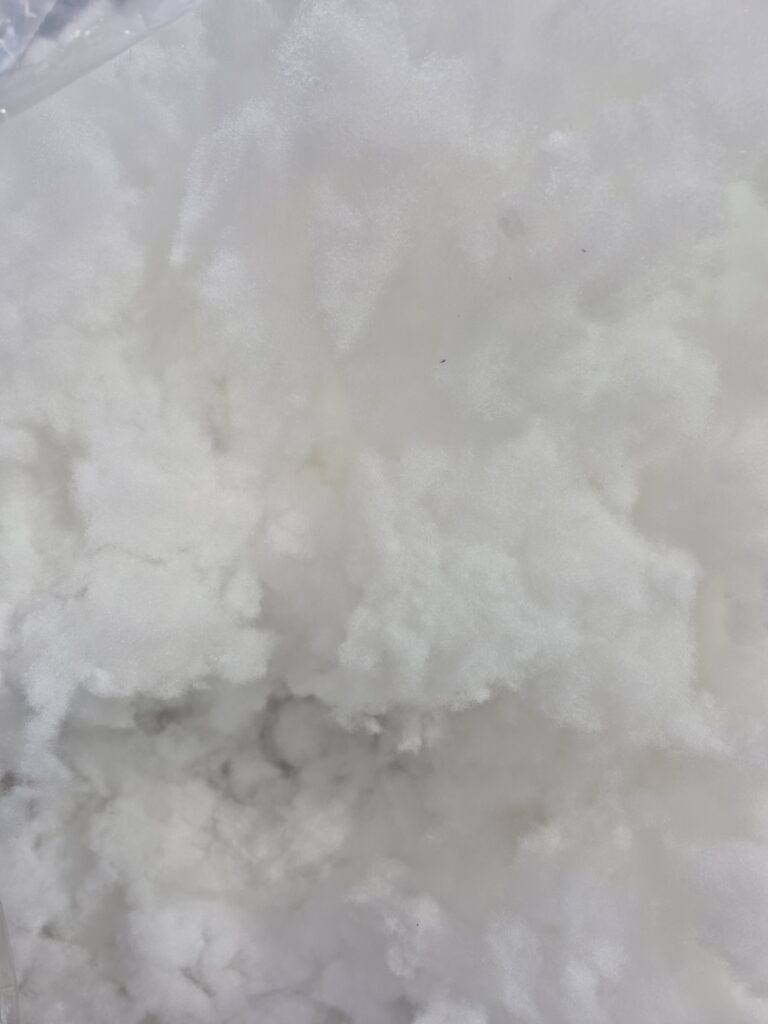 Polyester fibre filling